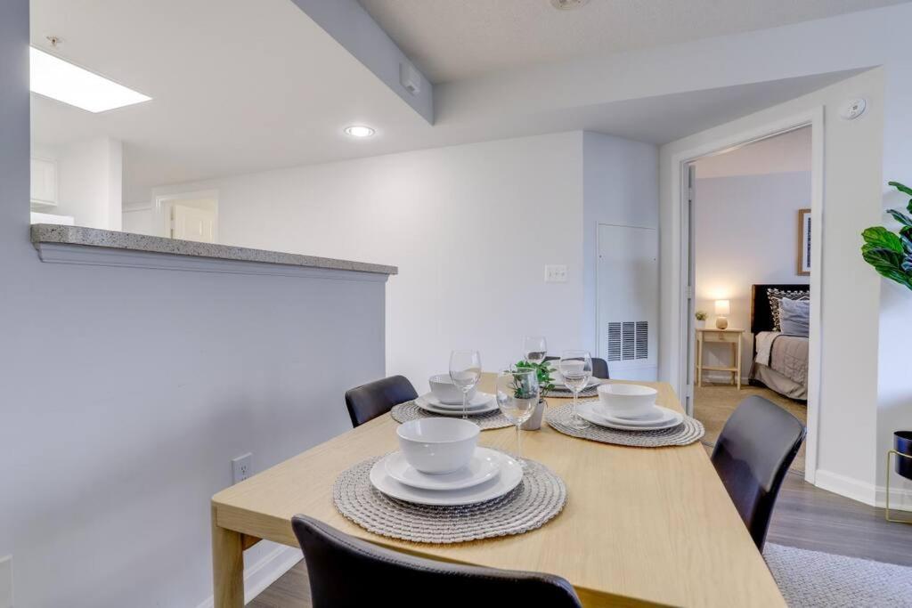 Sensational 1 Bedroom Condo At Ballston Place With Gym อาร์ลิงตัน ภายนอก รูปภาพ